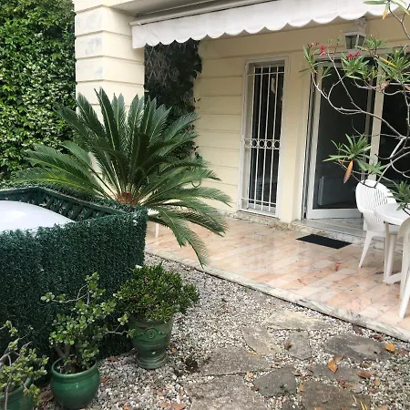 Mont Boron Outdoor Patio Free Parking * Nizza